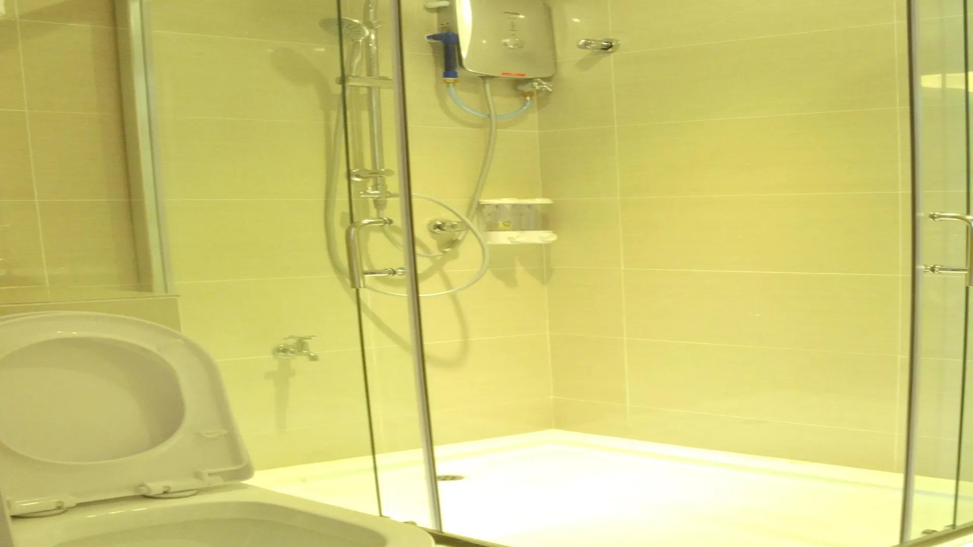 Ease Hotel Sdn Bhd Kota Kinabalu
