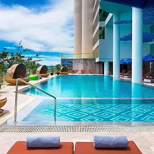 Le Meridien Hotel