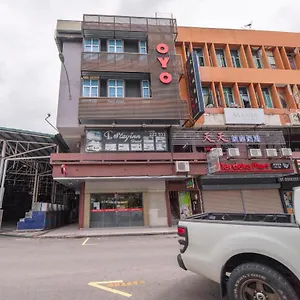 Super Oyo 89944 Otel