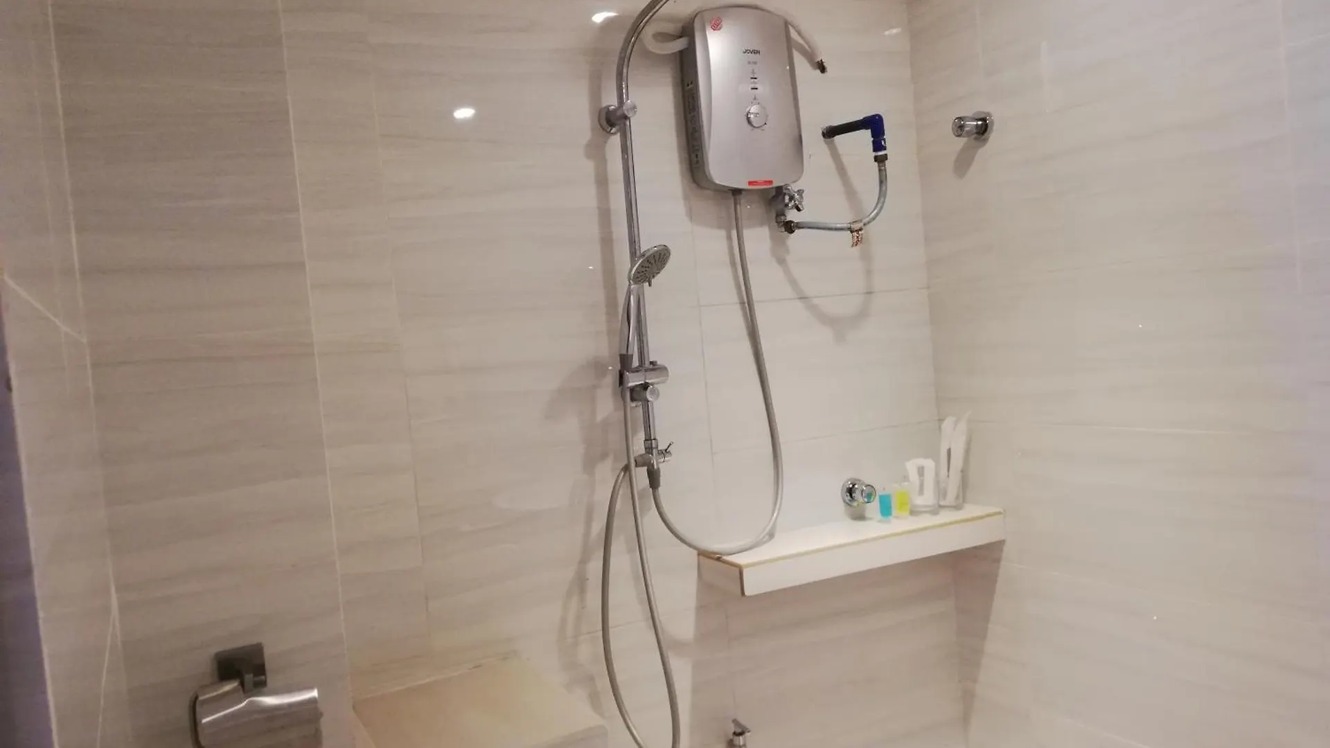 Ease Hotel Sdn Bhd Kota Kinabalu 3*,  Malaysia