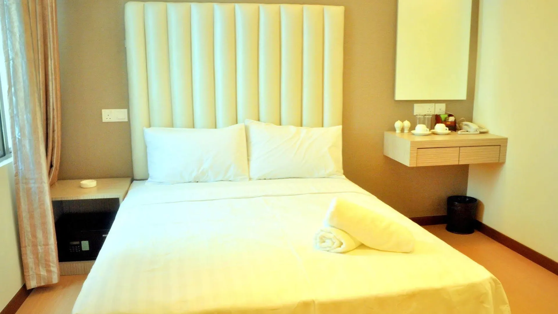 Ease Hotel Sdn Bhd Kota Kinabalu