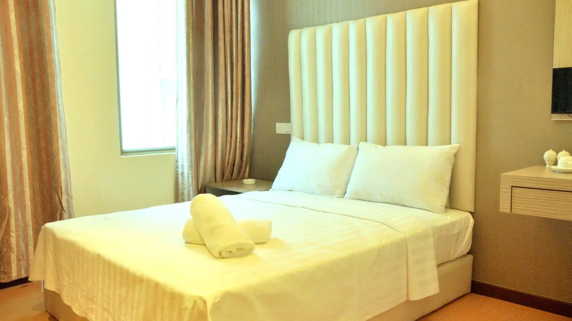 ***  Ease Hotel Sdn Bhd Kota Kinabalu Malaysia
