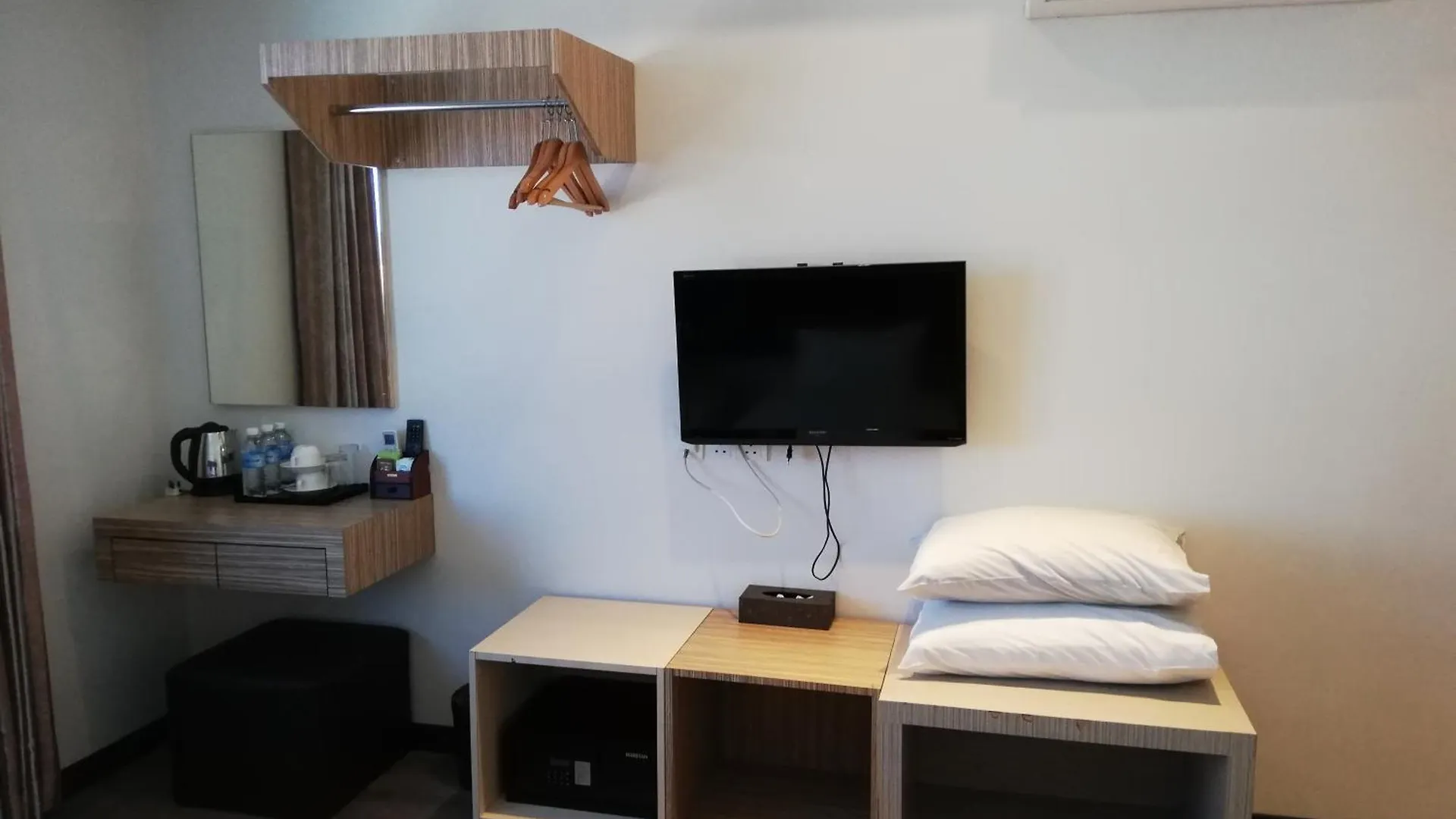 Ease Hotel Sdn Bhd Kota Kinabalu