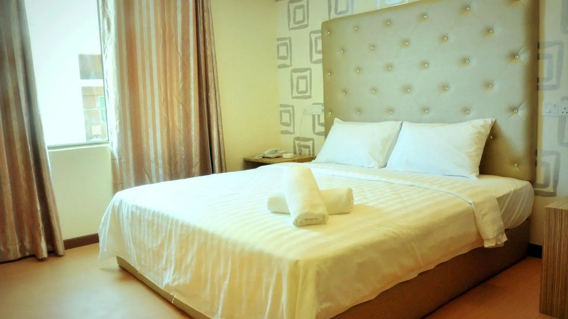 Ease Hotel Sdn Bhd Kota Kinabalu